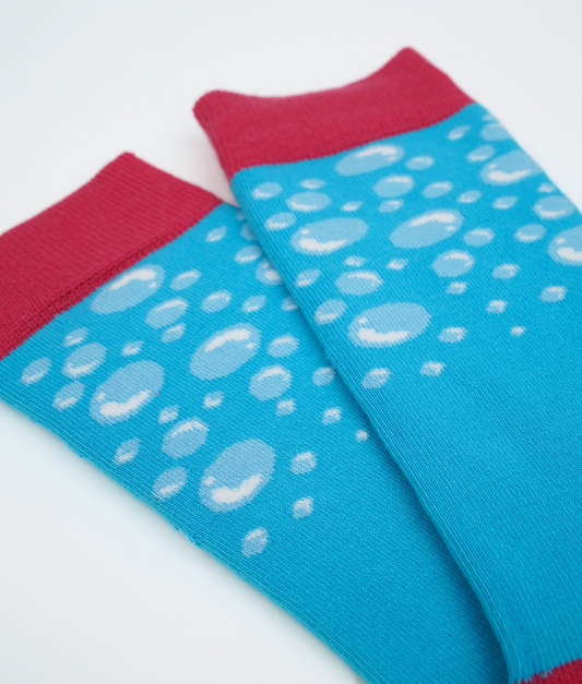 Chaussettes fantaisie en coton biologique avec motif de bulles bleues
