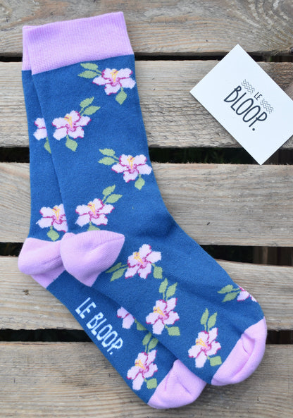 Chaussettes à motifs fleurs violettes