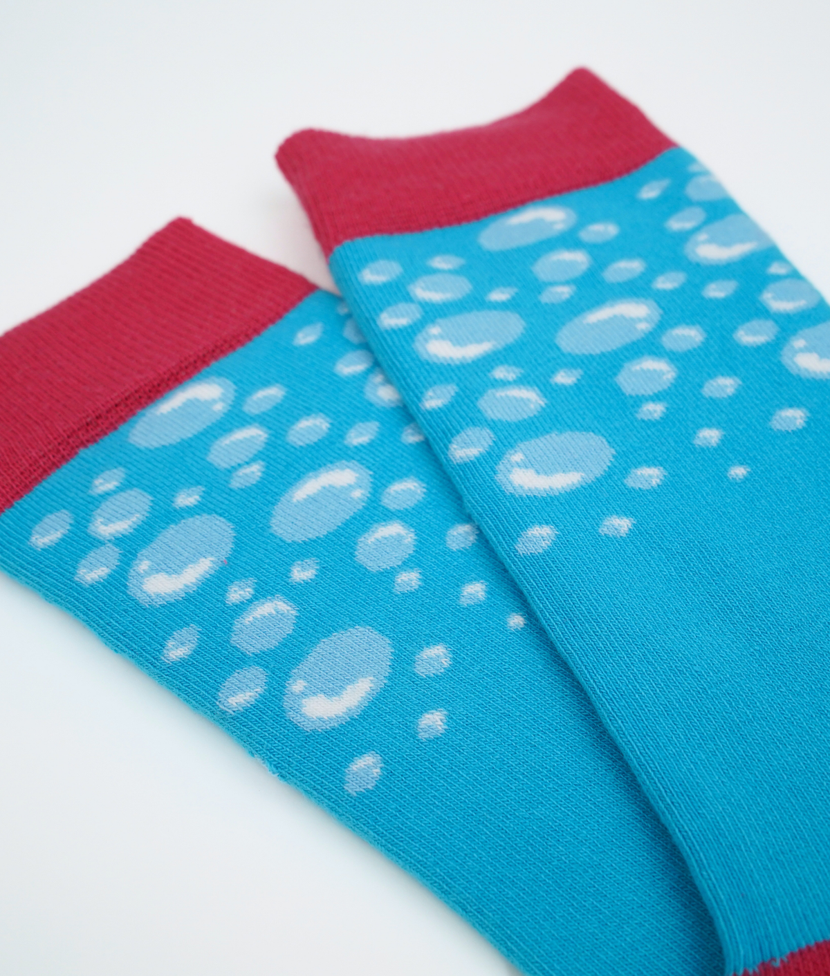 Chaussettes fantaisie en coton biologique avec motif de bulles bleues