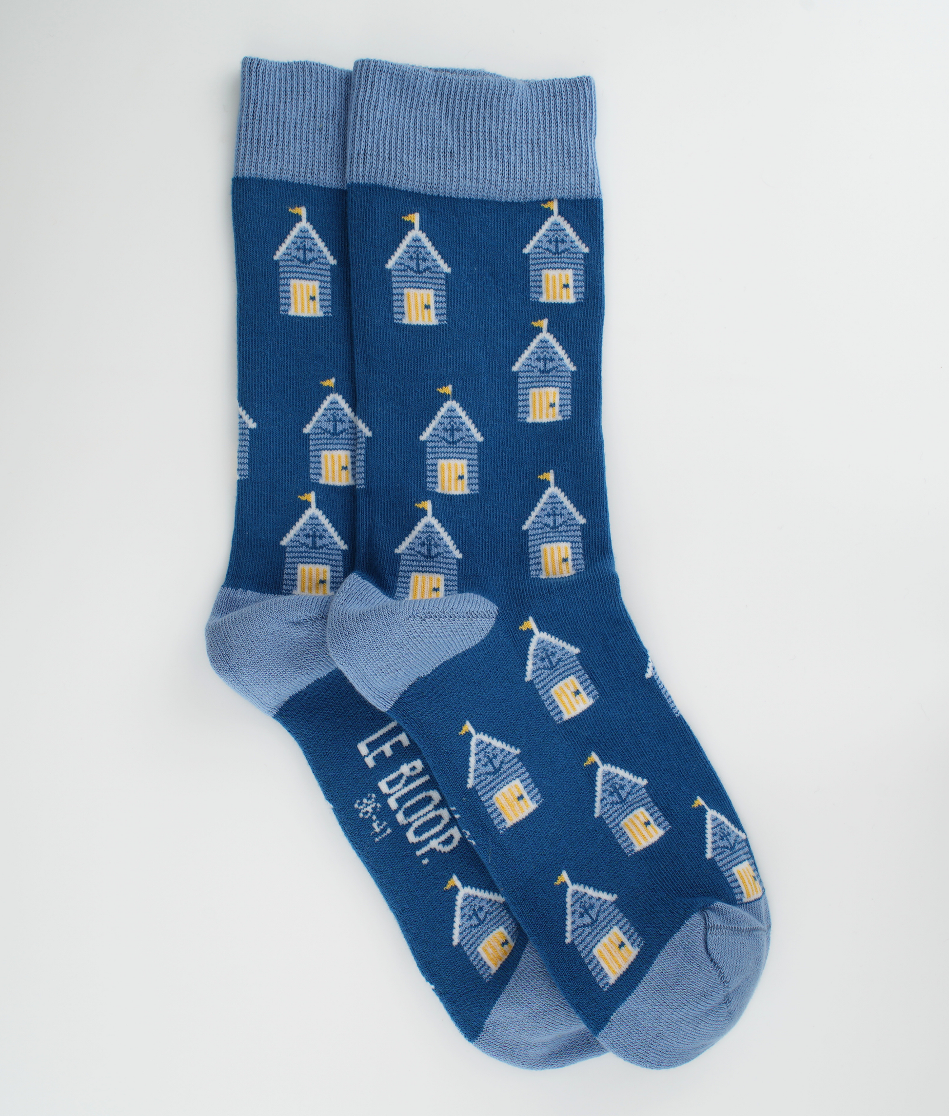 Chaussettes fantaisie en coton biologique avec motif de cabines de plage bleues
