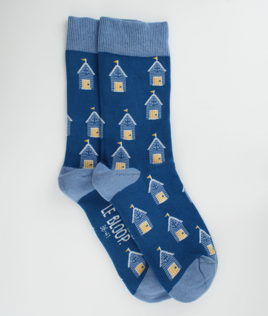 Chaussettes fantaisie en coton biologique avec motif de cabines de plage bleues