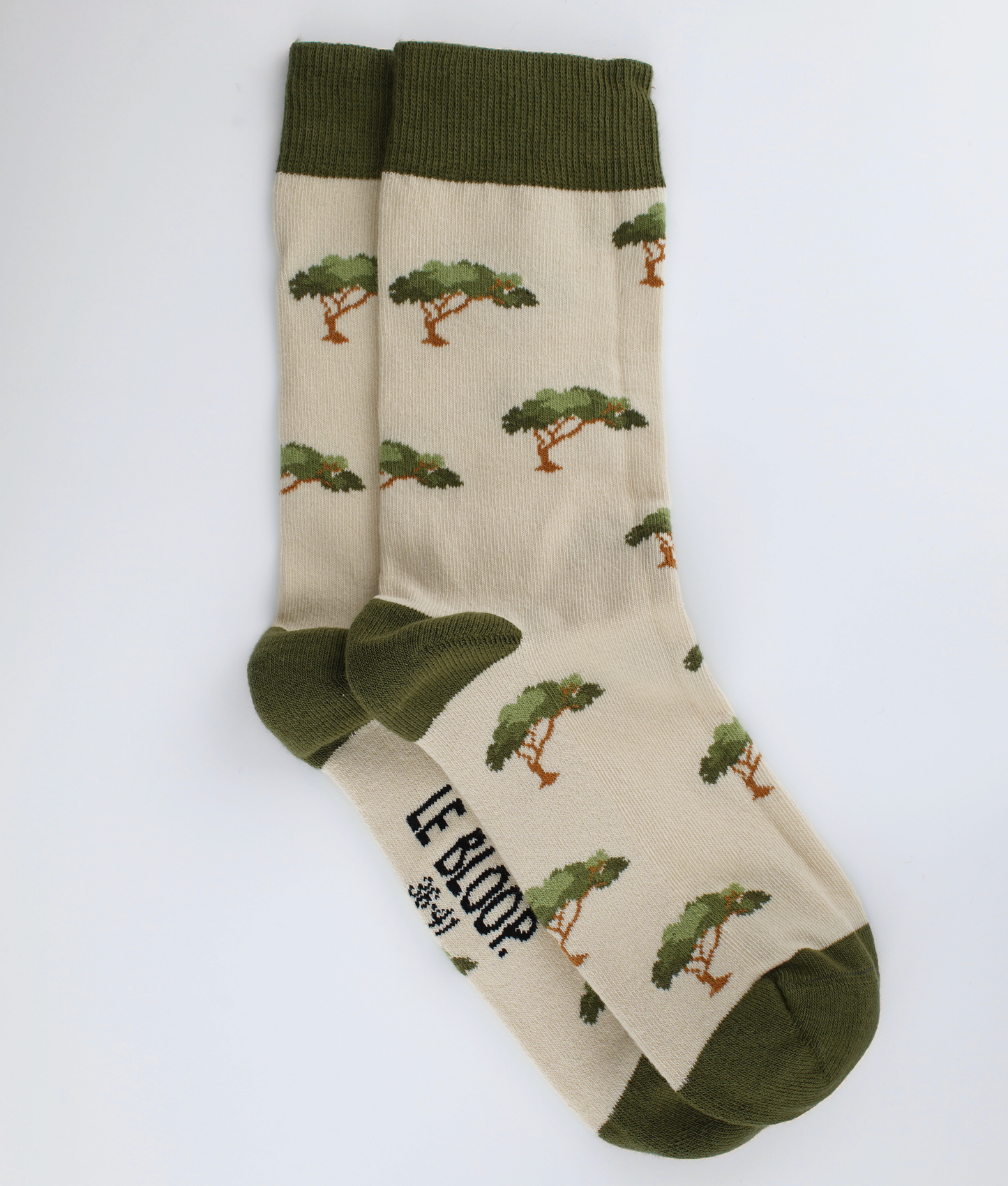 Chaussettes fantaisie en coton biologique avec motif de pins et parasols