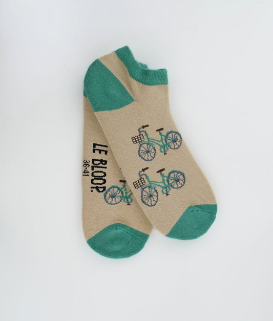 Socquettes fantaisie à motif de vélos.
